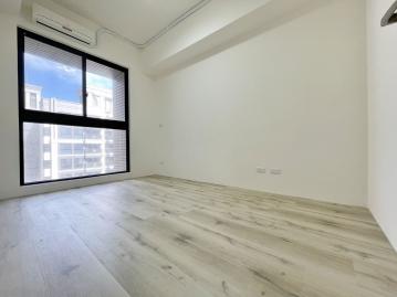 合遠首綻國小對面高樓層2衛2房車｜八德房仲小呂