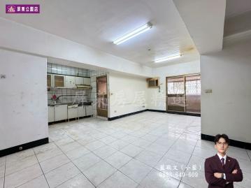 環保公園3房平車華廈 屏東房屋精選 小藍