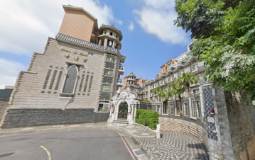 布達宮 電梯別墅附雙車位 大台北法拍仲介