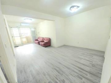 興大忠孝明珠｜大三房要走樓梯的公寓