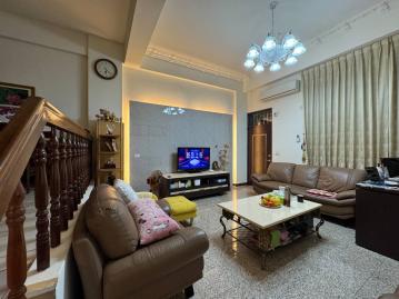 玉山路商圈車庫別墅