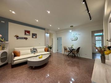  耐斯商圈超美三房