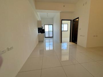 全新東山柳屋套房+平車車位