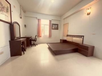 嘉義房屋仲介 鹽水中山路邊間別墅