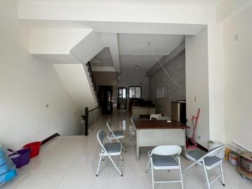 台中沙鹿全新雙車位電梯店面(2)