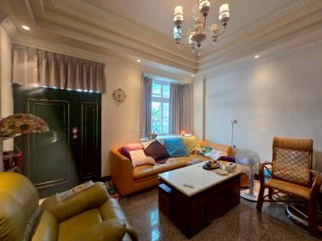 斗六楓溝邊間美別墅