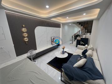 高雄土地開發 陽明國中學區宅｜全屋翻新透天