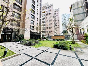 豪宅土地廠房 彰北漂亮美廈送車位