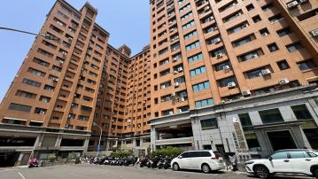 南高屏法拍網 楠梓清豐二路 3房車位大樓