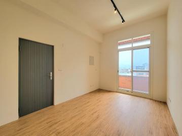 台中南區房價 全新整理視野兩房平車美厦