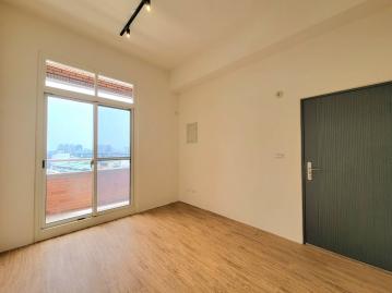 台中南區房價 新仁市場全新整理成家首選挑高視野兩房美廈