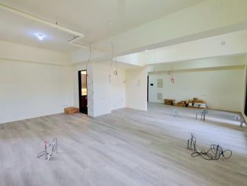 中壢青埔房仲 客運園區璟都艾美辦公室-1