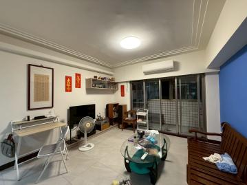 龍騰大地四房+車位 基隆中古屋