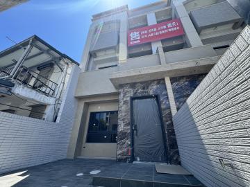 花蓮房仲推薦 2 吉安東海六街高質感大車庫全新別墅(B)