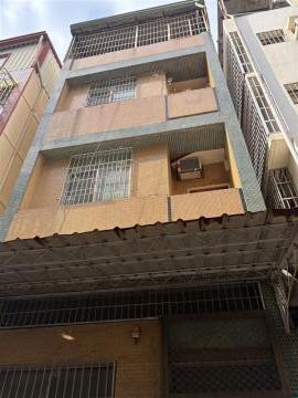 高雄店住吉達 	大立漢神商圈商二獨棟邊間透天			