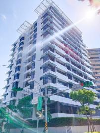 中正國中買房 三輝白宮板信銀行金店面