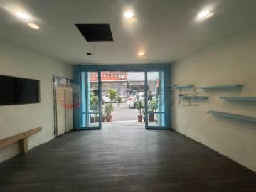 新竹竹北房產 湳雅商圏大地坪金店面