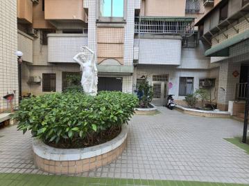 嘉義房仲女神 興嘉商圈精美套房