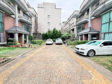 中壢房屋買賣 [好屋推薦]龍潭石門雙併前院雙車美墅