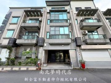 大台南房仲王  專新營近國圖大面寬傳統雙車墅-台南市新營區民生路