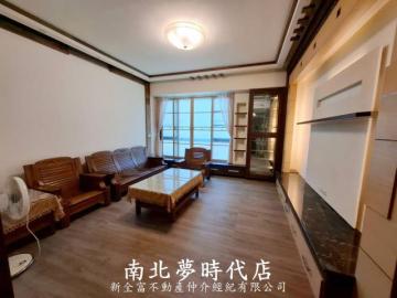 台南美美房屋 東區太子建設稀有雙車透天