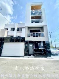 台南美美房屋 鹽水全新孝親美車墅１