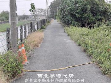 台南市區土地房屋 新市近南科（可分售）1.8甲都內農地