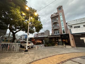 花蓮房地諮詢  市中心舊鐵道園區月收八萬輕齡電梯店住