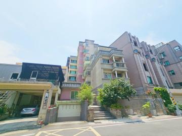 新竹電梯社區【竹北高鐵特區｜東興明星學區｜稀有雙衛開窗 3 房平車】