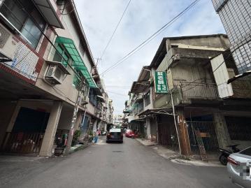 高雄農地變建地 大寮可危老角間大地坪透天