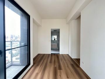 新竹中古屋 【豹南門】全新大遠百3+1房平面大車位