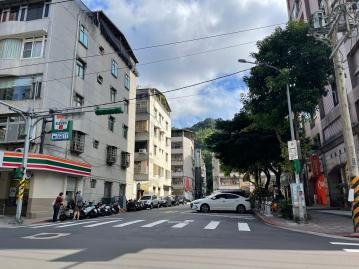 景美捷運採光4房