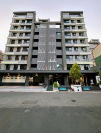 嘉義透天大樓 香湖森學苑｜輕奢精品平車美二房