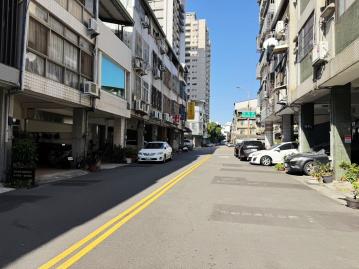 美術館商圈黃金透店高質感裝潢 全屋翻新 住店合一 北區買房推薦