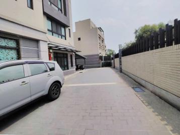 沙鹿新光田特區 大面寬雙車位別墅 整層大主臥 北區買房推薦