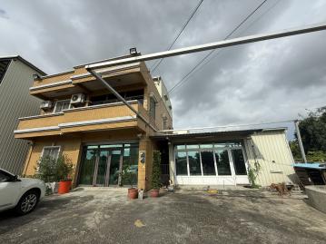 高雄楠梓房仲 永安台１７旁 好出入方正農地+未保存３樓透天