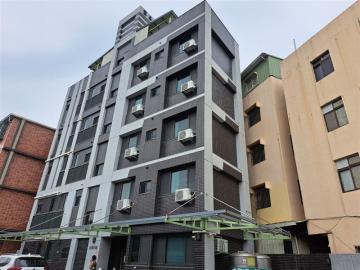 高雄店面三角窗 楠梓土庫高科大電梯透天收租學舍29間套房