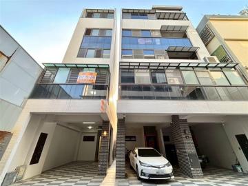 高雄店面三角窗 德民黃昏市場稀有釋出大地坪社區雙車