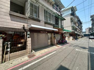 高雄店面三角窗 澄清湖棒球場近黃線捷運車庫透天住家
