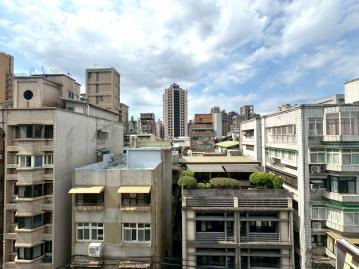 台北買屋賣房 捷運電梯邊間大套164