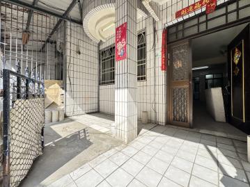 屏東潔出房仲 里港國小旁學區首選宅