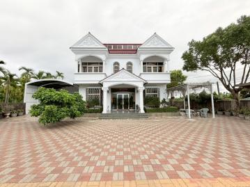 屏東潔出房仲 新埤獨棟莊園級豪宅(合法農舍)