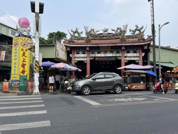 屏東潔出房仲 鹽埔鬧區套房收租透天