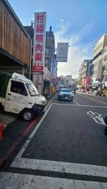 豐原第一市場稀有割愛前市前後中山雙鄰路店面