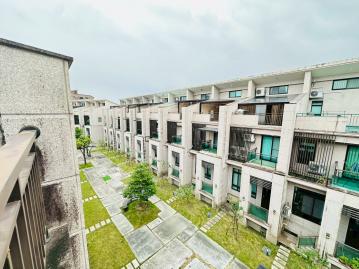 宜蘭農舍美地 宜蘭縣政近高鐵絕美中庭別墅