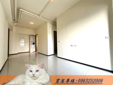 三重房屋買賣 面公園美景全新三房車