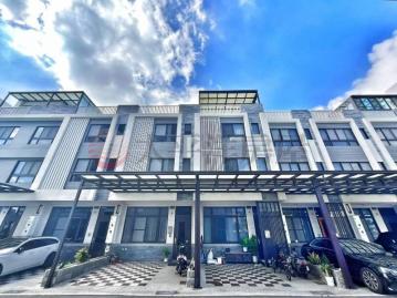 海線別墅阿嘎 沙鹿新站特區前院四套美墅