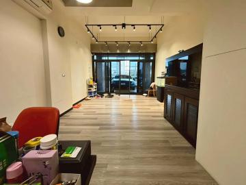 南屯捷運好房 台中高鐵捷運|透店宅｜建國路｜賺錢｜１４年屋