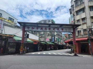 中和永和房屋 林宗盛 南勢角捷運~興南夜市~收租雙店面