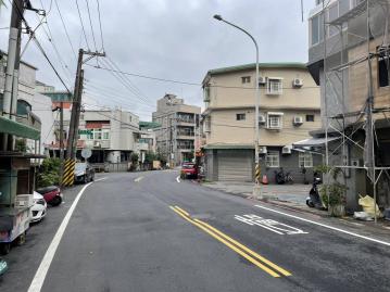 桃園土地專家 張聖諺 龍潭大同路邊間透天收租7套房